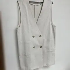 新品未使用　ジレ