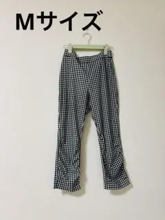 【使用わずか】ブラック　チェック　伸縮性あり