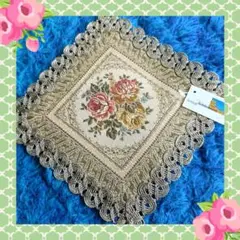 花瓶敷き　オーストリア　ウィーン　薔薇刺繍　新品未使用　超美品