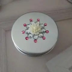 【ハンドメイド 】小物入れ 濃いピンク スワロフスキー