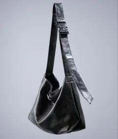 【CIASENSE】 メタルバックル合皮ショルダーバッグ