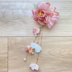 Item thumbnail for item 039d1483-d9d2-4ce0-8ff0-96573cb60951