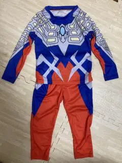 120 ウルトラマン　風　パジャマ