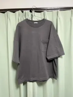 グレー ポケット付き Tシャツ M