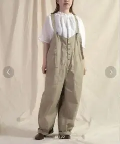 ¥22550 ブロカント＊ ボタン付きサロペットパンツ　アイボリー　M〜L