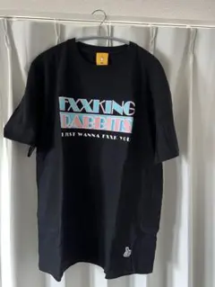 FXXKING RABBITS ブラックTシャツ