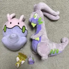 ポケモン　ヌメルゴン＆ヌメラ　ぬいぐるみ