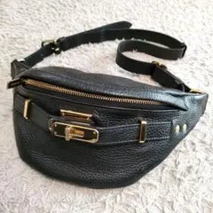 極美品✨　sita parantica ボディバッグ　ブラウンレザー 極美品✨ sita parantica ボディバッグ ブラウンレザー