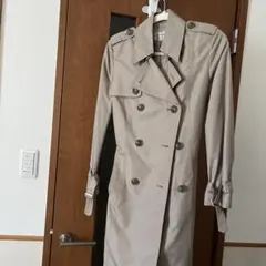 【未使用に近い】22OCTOBRE ベージュ トレンチコート　春、秋