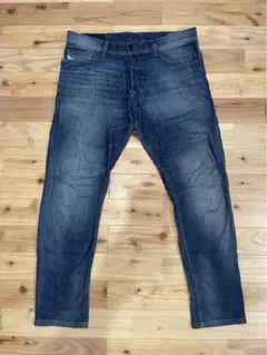 Item thumbnail for item ed6704f3-2740-4576-a44d-9a9d23fd124e