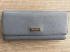 FURLA フルラ　二つ折り　長財布