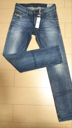 新品未使用 DIESEL ディーゼル BELTHER W28 L32