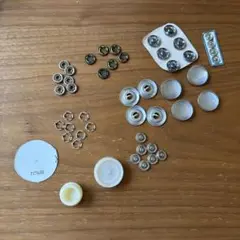 スナップボタン　他