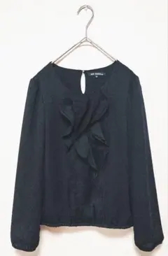 美品　希少サイズ　23区　ピンタックドレープフリルブラウス　黒ラメ入　32