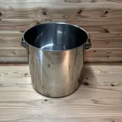 Item thumbnail for item 50434c40-84e5-4ab5-823a-040d5753d922