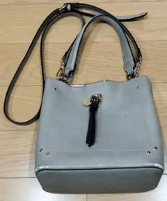 ショルダーバッグ