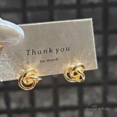 Item thumbnail for item 56cb2b22-209f-4499-8e45-5dc551feb571