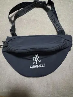 GRAMICCI ボディバッグ ブラック