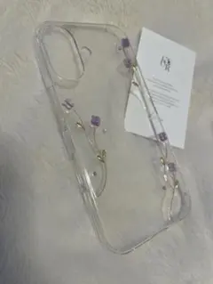 iPhone 16透明ケース レジン 紫色の花