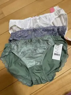 Item thumbnail for item b0ca753e-38a7-423e-88a3-385fdce2ffc9