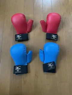 空手 ミズノ 拳サポーター Mサイズ 赤青セット