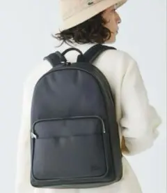 【美品】LACOSTE RFID機能搭載 メンズクラシック ポケットバックパック