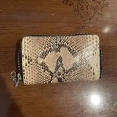 蛇革 小銭入れ