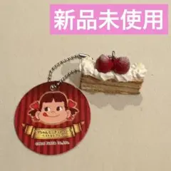 ペコちゃんミニチュアケーキベストセレクション　苺のミルフィーユ　ガチャ