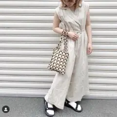 crisp テーラードコットンリネンオールインワン　サンドカラー　ワイドパンツ