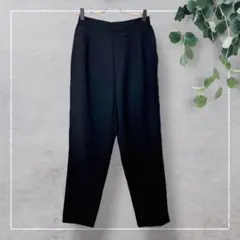 【ユニクロ】タックテーパードパンツ(S)ツータック　リラックス　ウエストゴム　黒