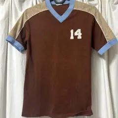 ブラウン Vネックシャツ 番号14 アメリカンTシャツ 海外ガール