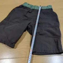 黒いショートパンツ サイズ150