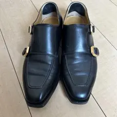 GUCCI - GUCCI Beeスタッズ ダブルモンクストラップ レザー