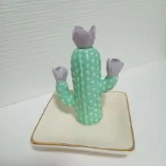 サボテン　アクセサリートレイ