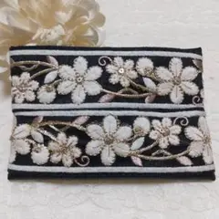 訳あり！ インド刺繍リボンとフェイクレザーのポケットティッシュケース