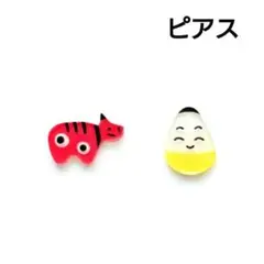 赤べこと推しカラー小法師〈黄〉のピアス　ハンドメイド