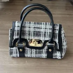 サマンサタバサ　バッグ　ツイード