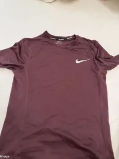 Nike DRI-FIT Tシャツ Mサイズ バーガンディ