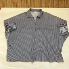 紺の縦縞ラグランオーバーブラウス