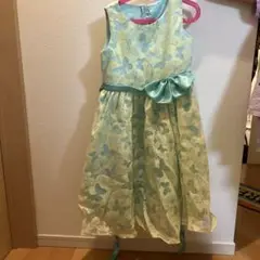 Item thumbnail for item b826cf7b-4543-4b53-ad5f-34df76130bef