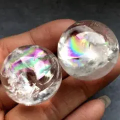 【虹大きめ！2個セット！ラスト】レインボー水晶　アイリスクォーツ　水晶　丸玉　1