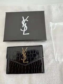 新品未使用、SAINT LAURENT ブラック カードケース名刺ケース即購入可