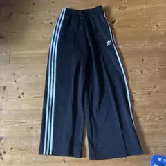 adidas PRIME BLUE リラックスワイドレッグパンツ