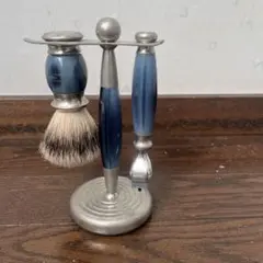 Item thumbnail for item 88880308-4a1a-42fd-86c3-cb2280d5a6f9