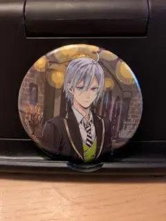 ツイステカフェ シルバー ランダム缶バッジ