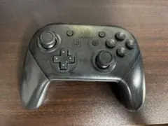 任天堂　Nintendo Switch　プロコントローラー　プロコン