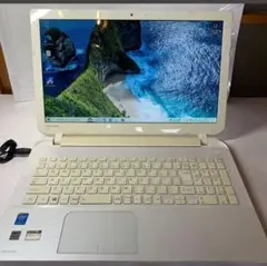 週末値下げdynabook Intel Core i5 ホワイトノートPC