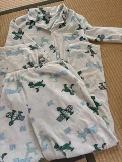 レックス　パジャマ