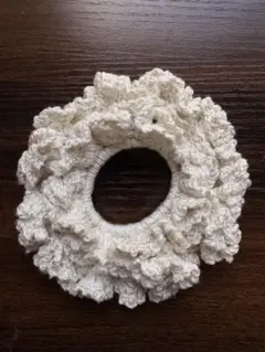 コットン フリルデザイン シュシュ ホワイトGlitter gold