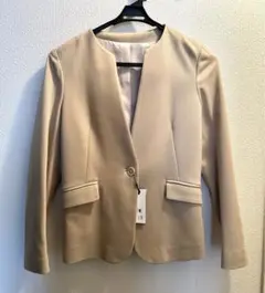 新品未使用　ノーカラージャケット ベージュ Lサイズ　タグ付き